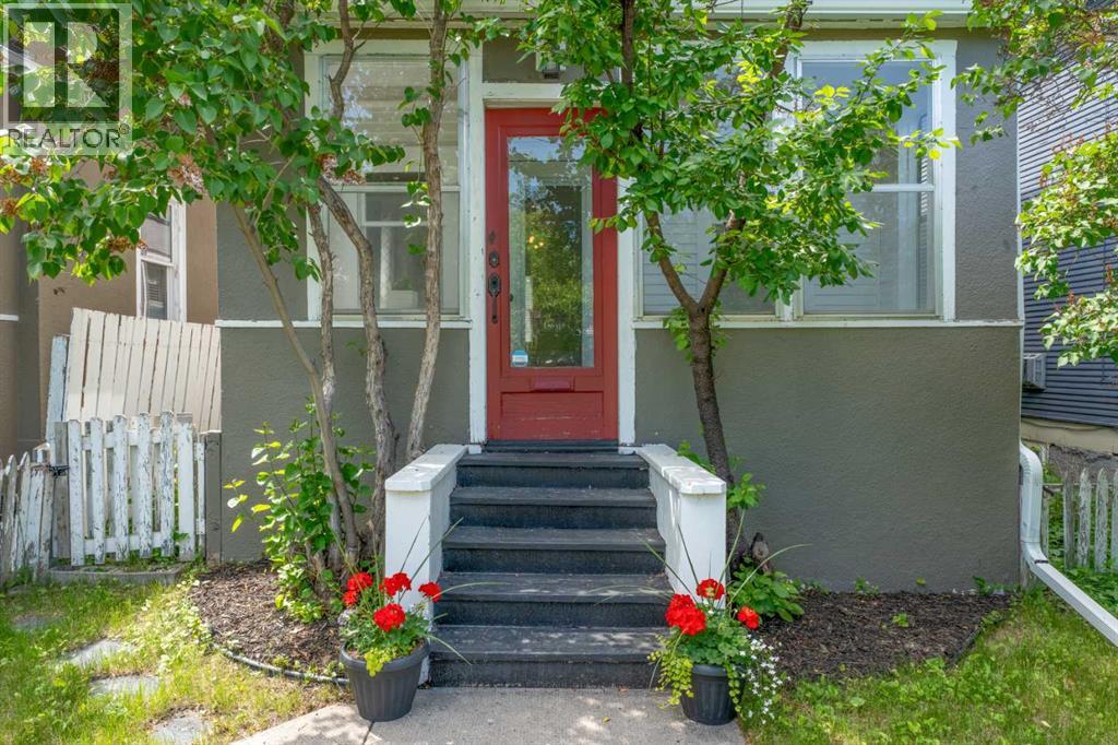 213 7a Street NE, Calgary, Alberta  T2E 4E7 - Photo 4 - A2318019
