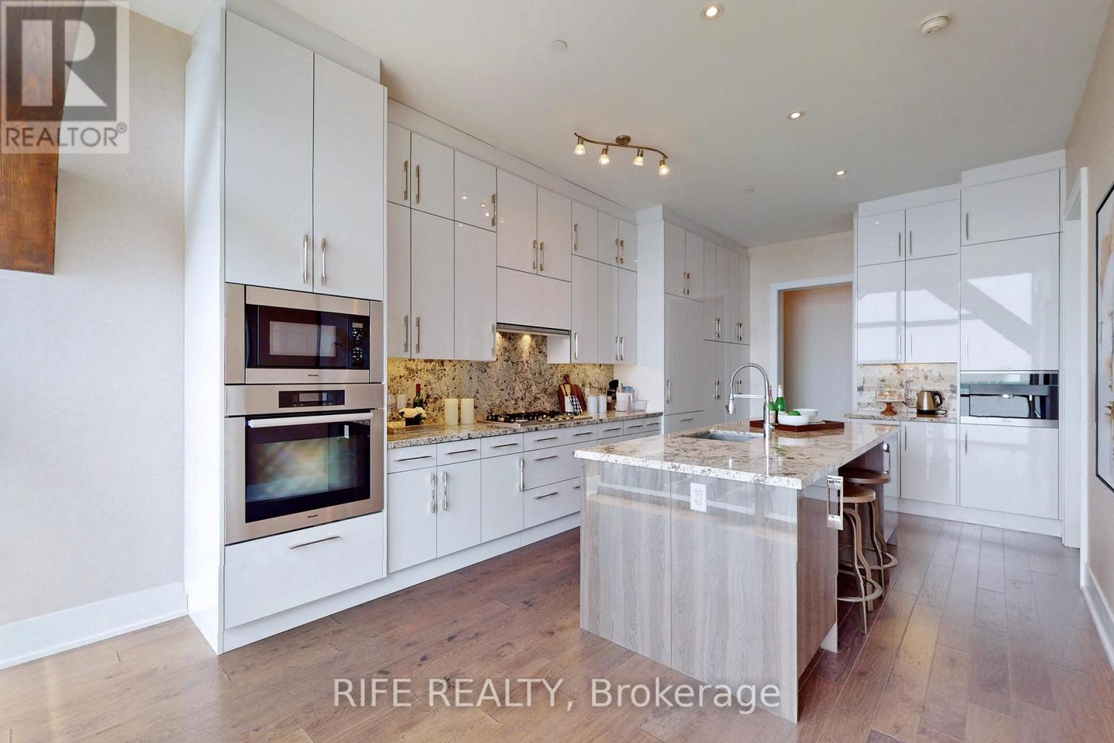 1208 - 39 Queens Quay E, Toronto, Ontario  M5E 0A5 - Photo 14 - C13432292