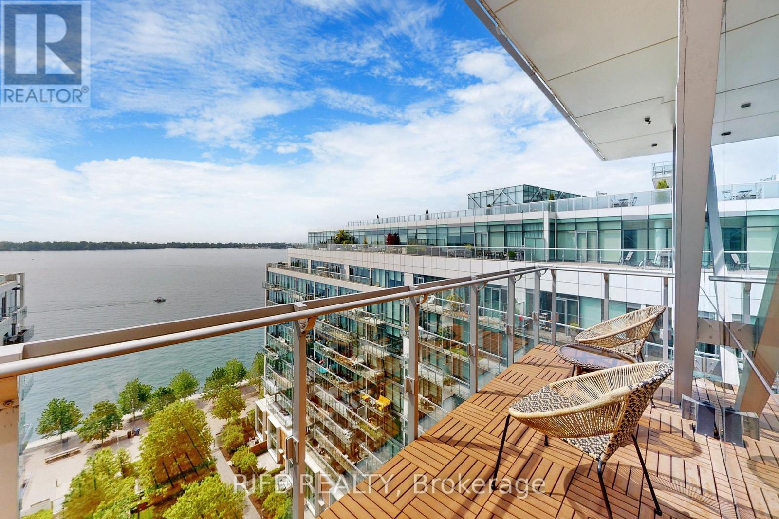 1208 - 39 Queens Quay E, Toronto, Ontario  M5E 0A5 - Photo 43 - C13432292