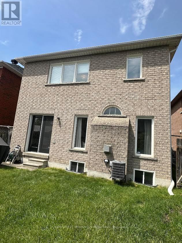 4 Pogonia Street, Toronto, Ontario  M1X 1Z7 - Photo 2 - E13432200