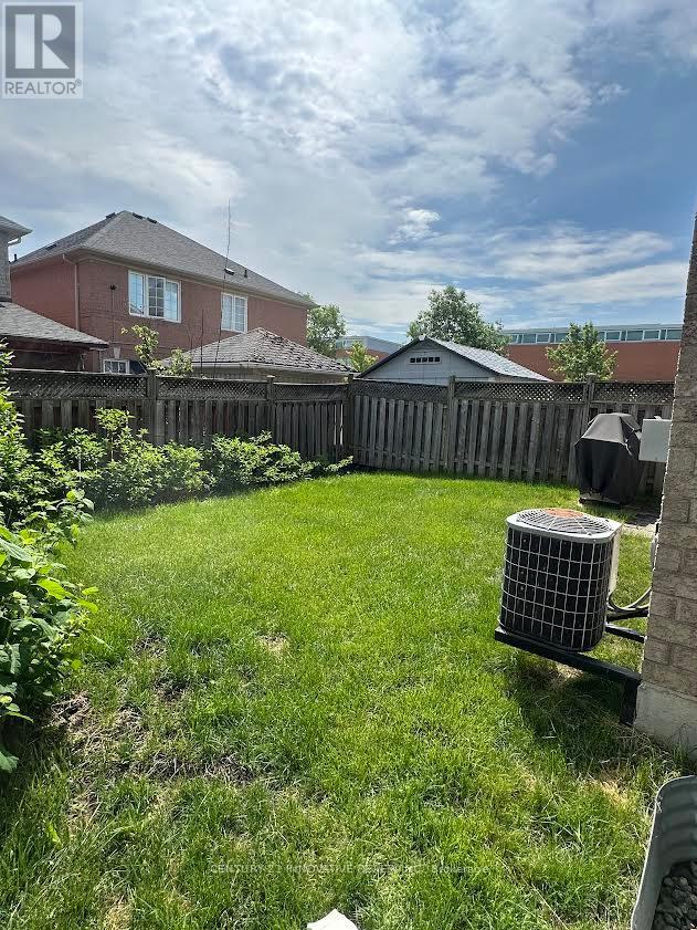 4 Pogonia Street, Toronto, Ontario  M1X 1Z7 - Photo 3 - E13432200