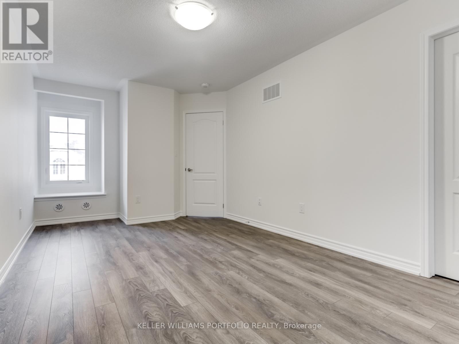 7 Bluegill Crescent, Whitby, Ontario  L1P 0E4 - Photo 18 - E13432204