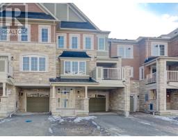 7 BLUEGILL CRESCENT, Whitby, Ontario