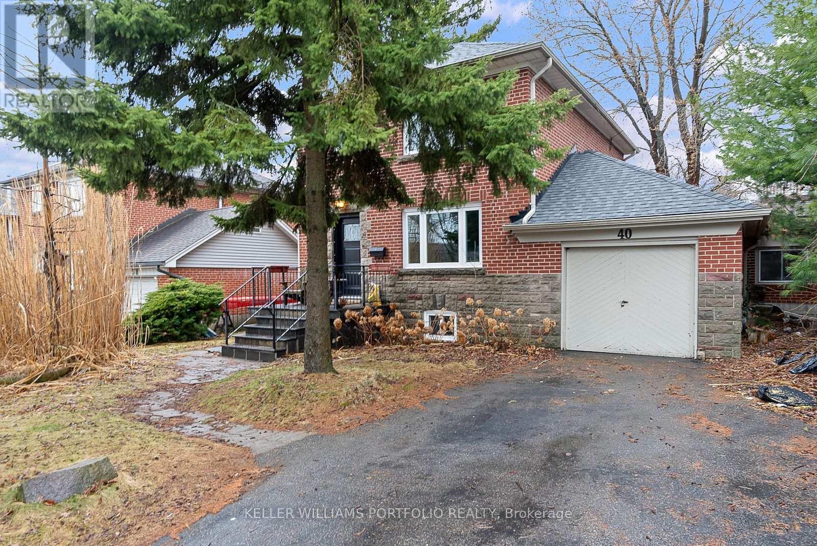 40 Scarboro Crescent, Toronto, Ontario  M1M 2J4 - Photo 3 - E13432242