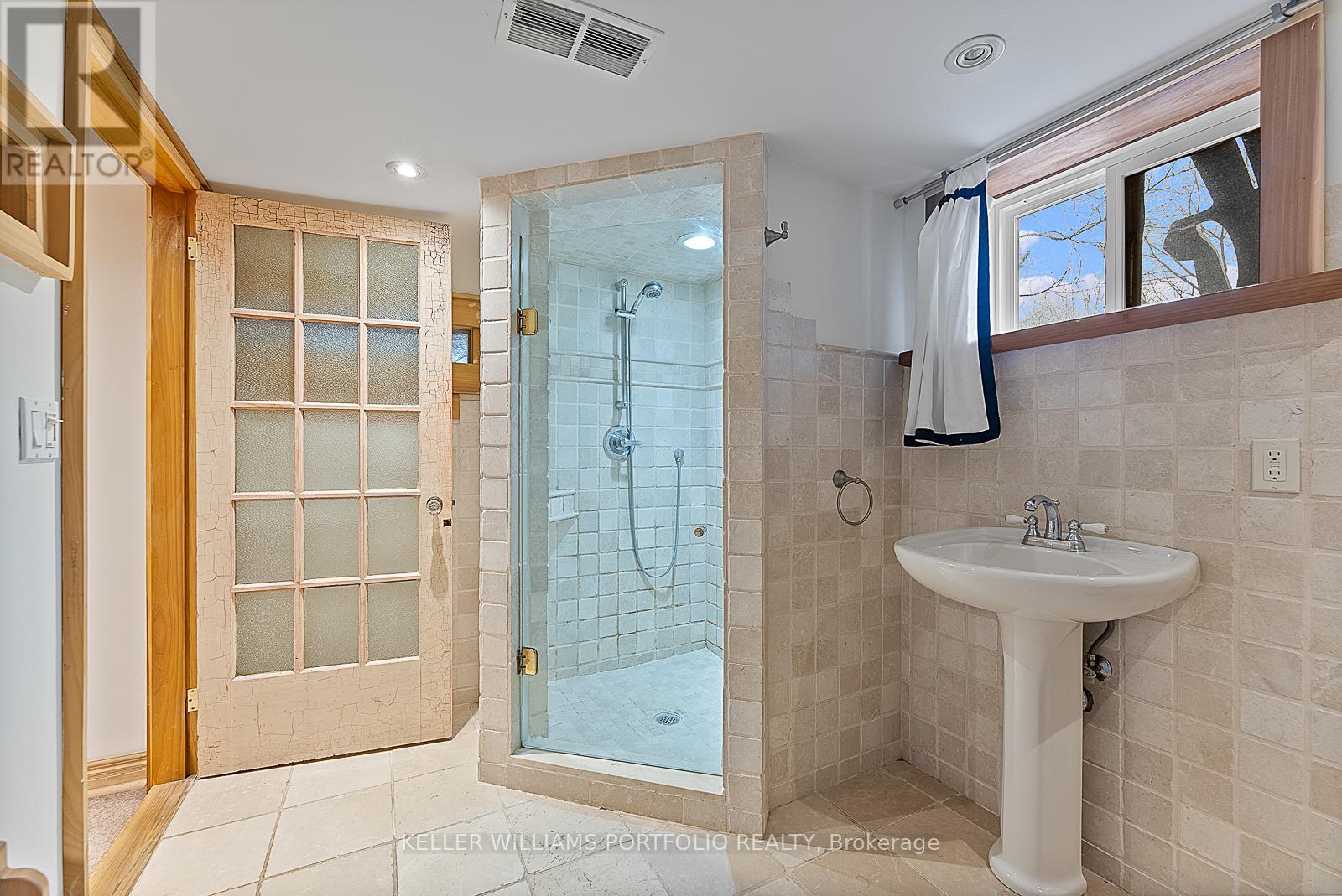 40 Scarboro Crescent, Toronto, Ontario  M1M 2J4 - Photo 43 - E13432242