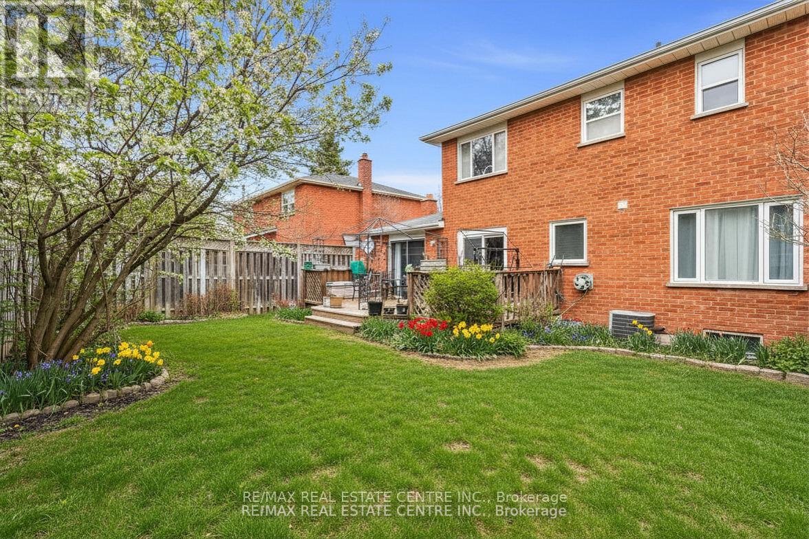 255 Kensington Place, Orangeville, Ontario  L9W 4G8 - Photo 32 - W13145880