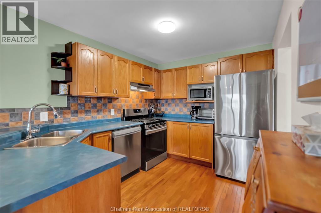 20 Phair Crescent, London, Ontario  N5Z 5B5 - Photo 6 - 26012809