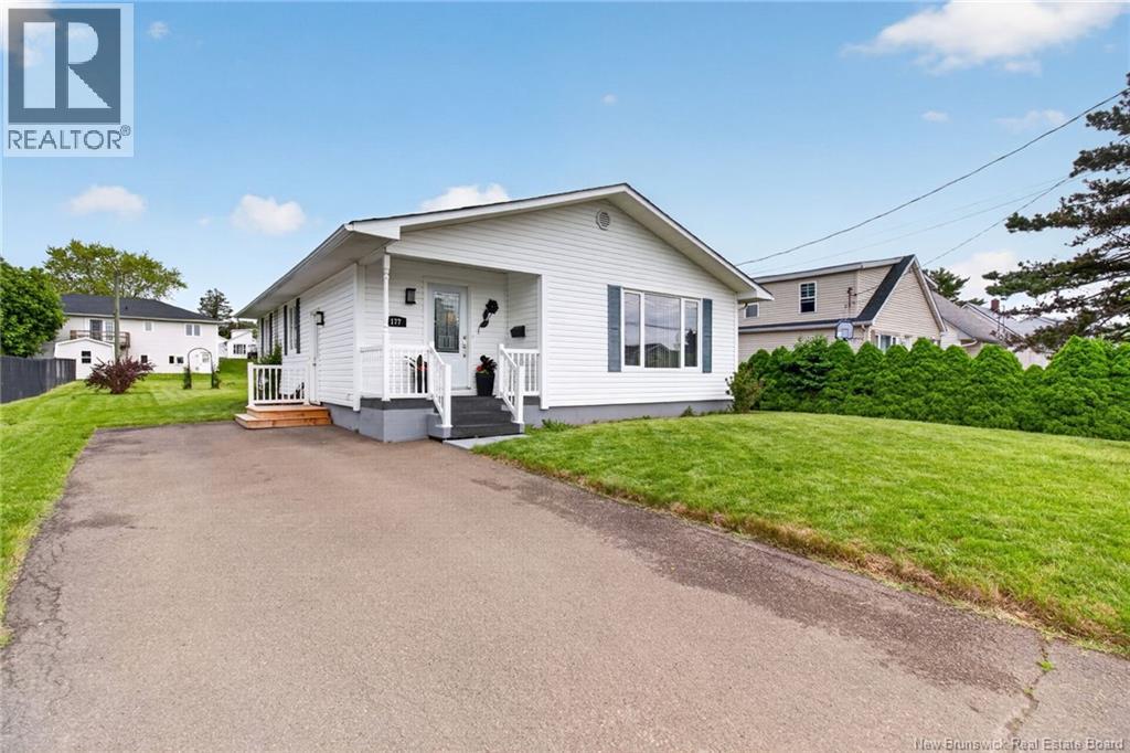 177 Gaspe, Dieppe, New Brunswick