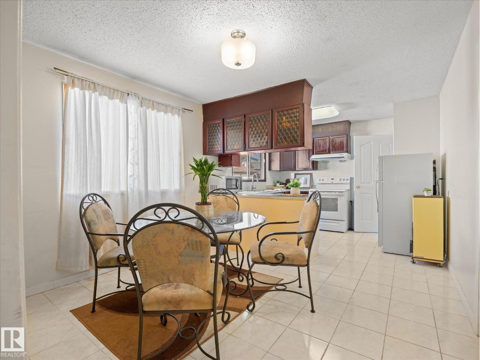 11408 165 Av NW, Edmonton, Alberta  T5X 3W6 - Photo 11 - E4493061