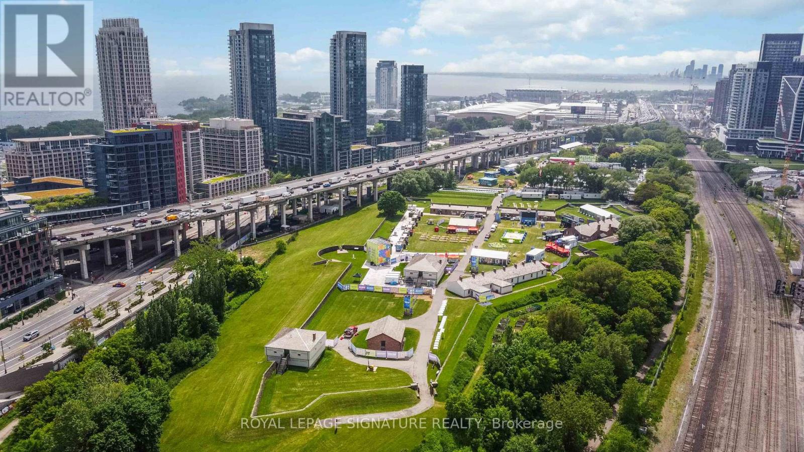 1807e - 576 Front Street, Toronto, Ontario  M5V 0P8 - Photo 36 - C13430712
