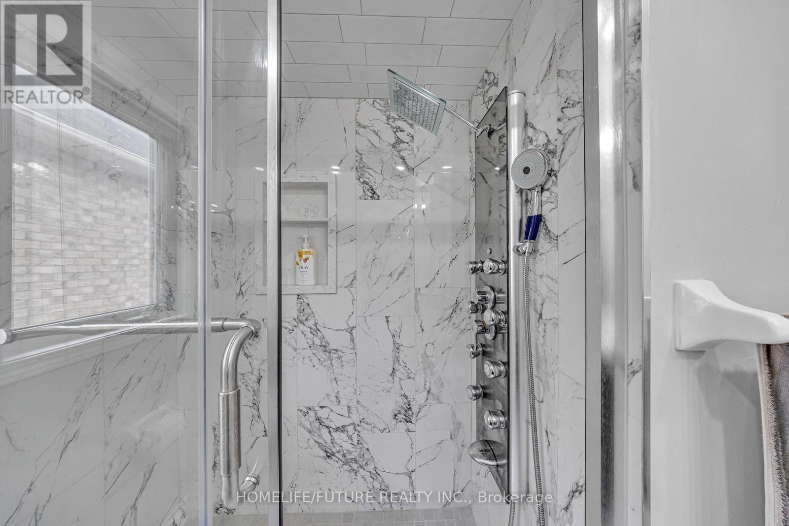 54 Oswell Drive, Ajax, Ontario  L1Z 0L4 - Photo 21 - E13432152