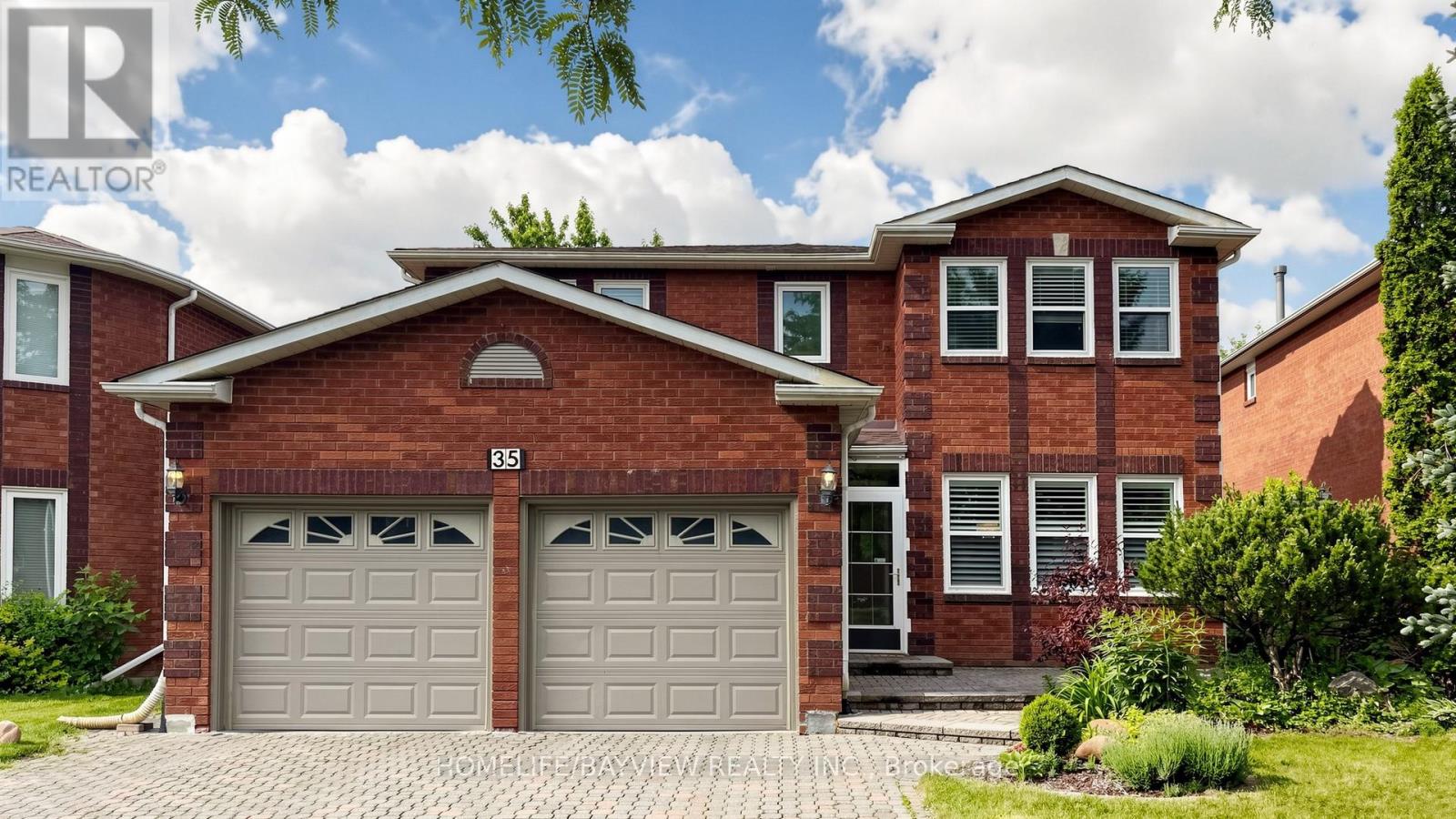 35 Viewmark Drive, Richmond Hill, Ontario  L4S 1E6 - Photo 2 - N13430096