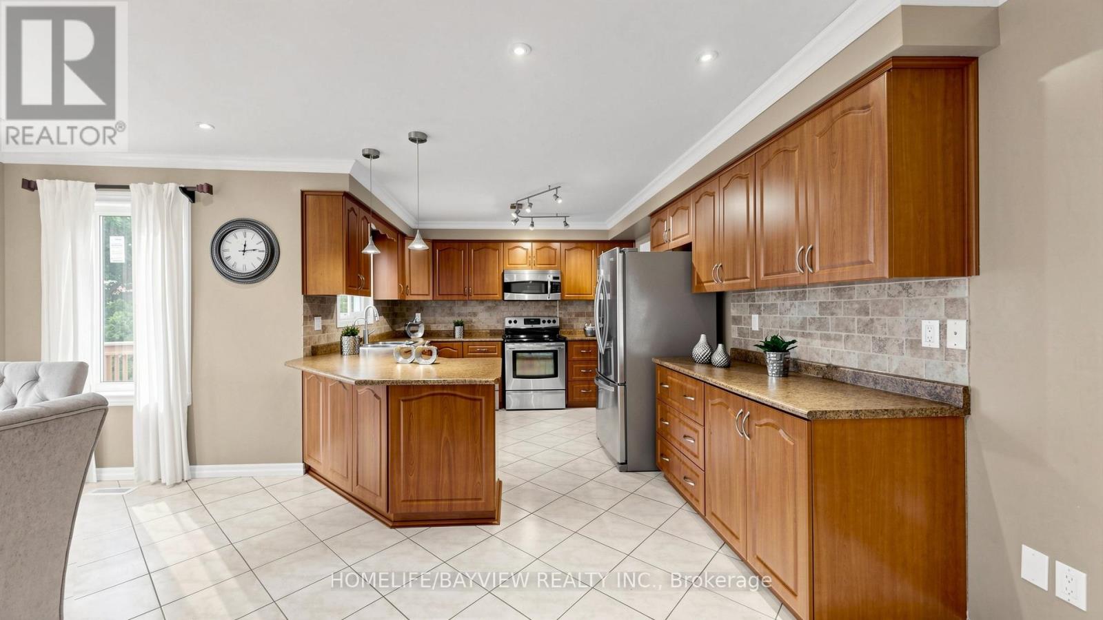 35 Viewmark Drive, Richmond Hill, Ontario  L4S 1E6 - Photo 11 - N13430096