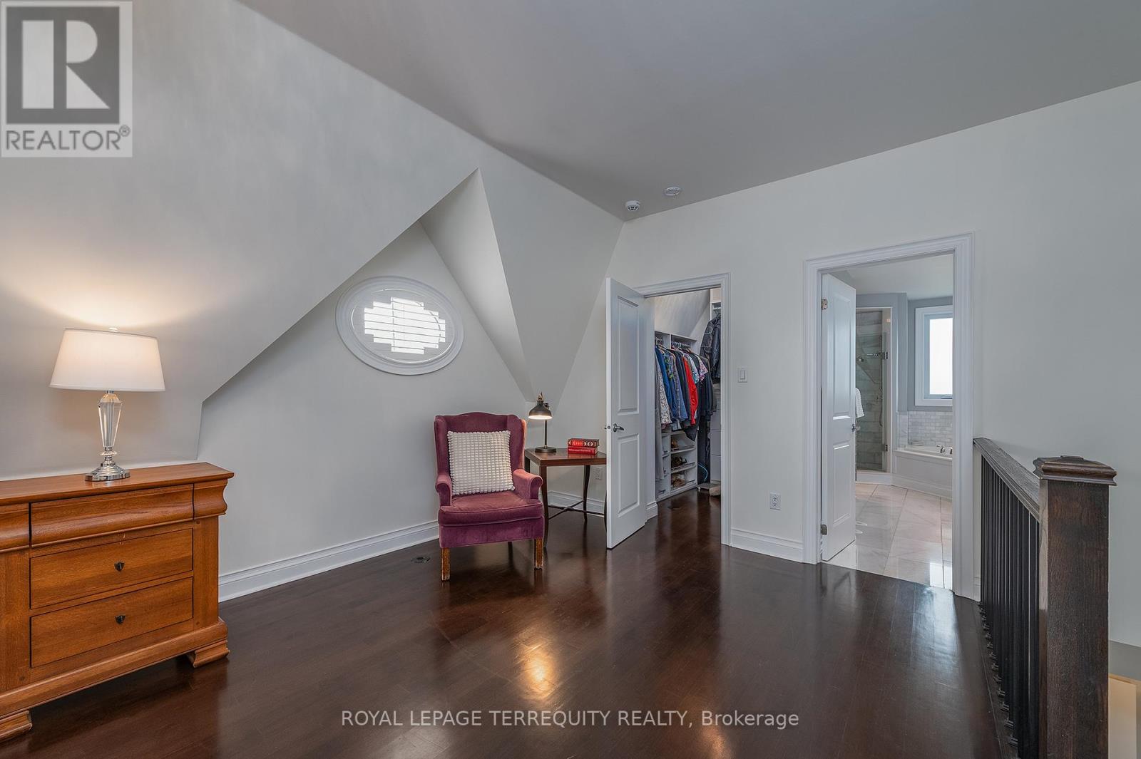 69 Lobo Mews, Toronto, Ontario  M8Z 0B2 - Photo 25 - W13432236