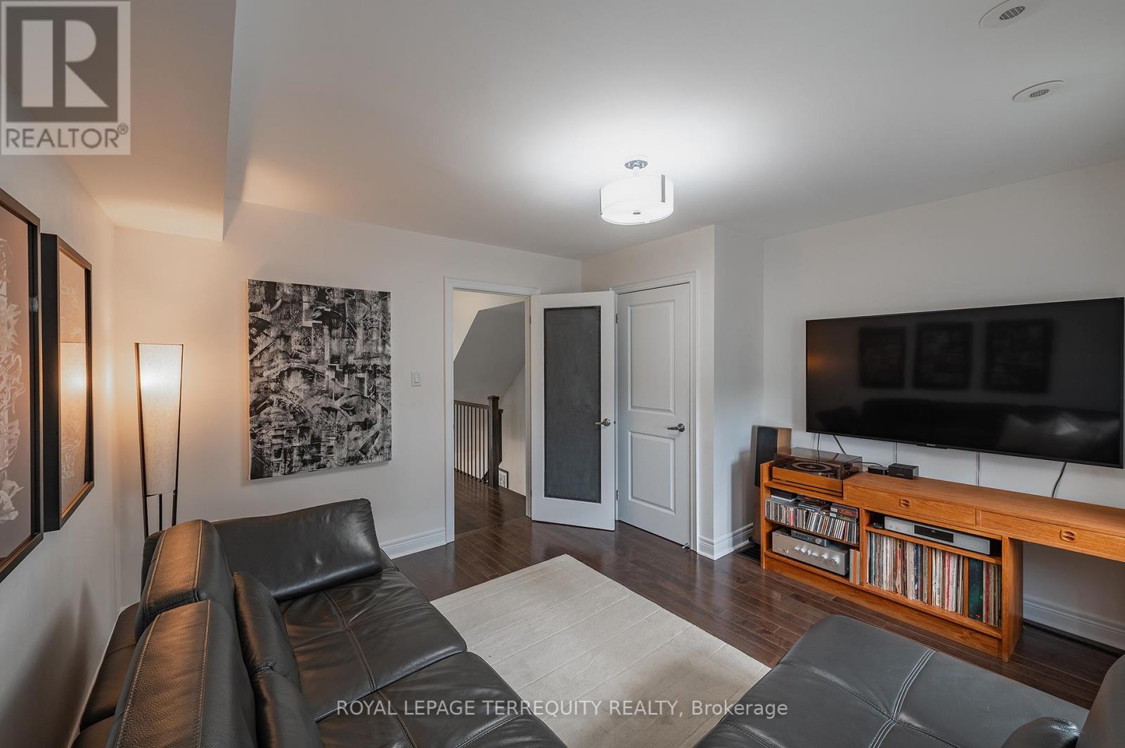 69 Lobo Mews, Toronto, Ontario  M8Z 0B2 - Photo 36 - W13432236