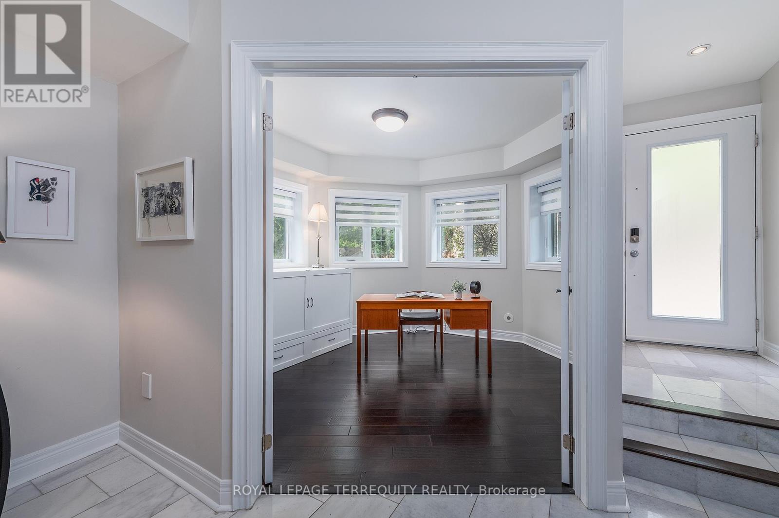 69 Lobo Mews, Toronto, Ontario  M8Z 0B2 - Photo 41 - W13432236
