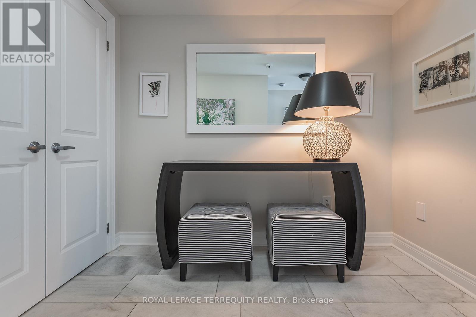 69 Lobo Mews, Toronto, Ontario  M8Z 0B2 - Photo 45 - W13432236