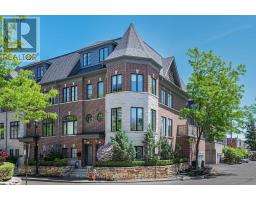 69 LOBO MEWS, Toronto, Ontario