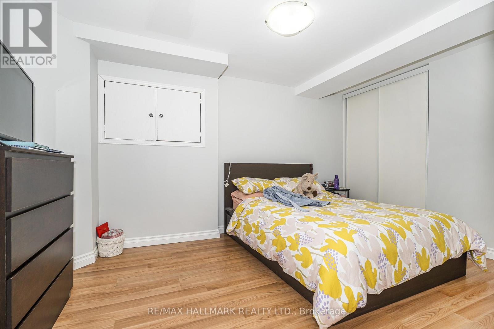 Main/base - 125 Viella Street, Toronto, Ontario  M6N 5C7 - Photo 13 - W13432272