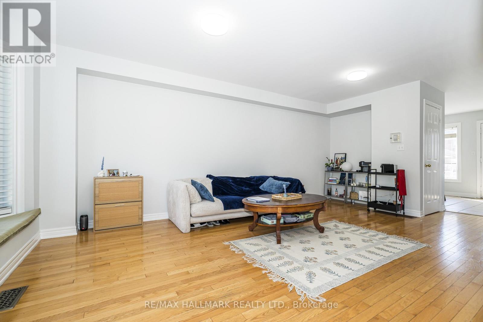 Main/base - 125 Viella Street, Toronto, Ontario  M6N 5C7 - Photo 2 - W13432272