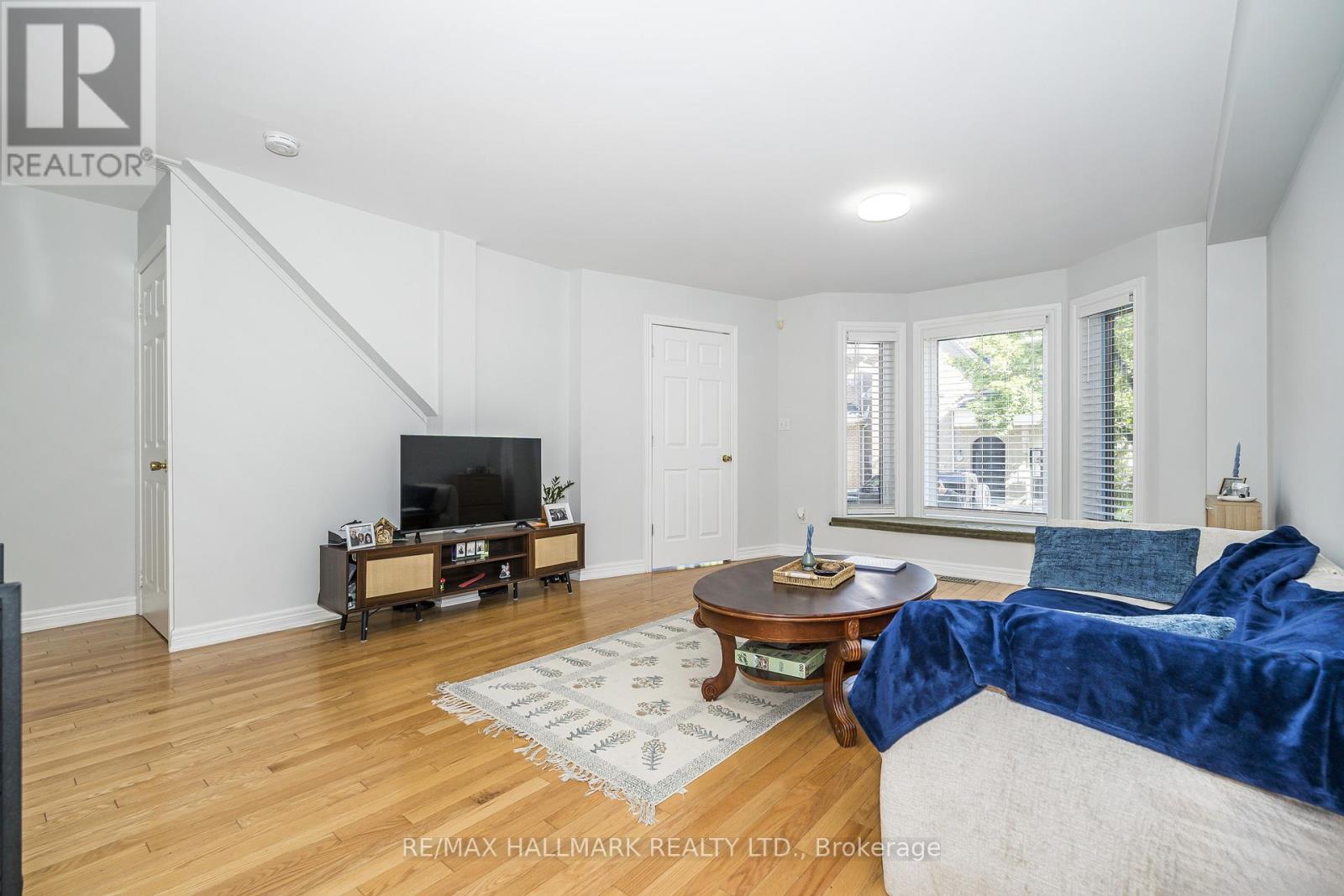 Main/base - 125 Viella Street, Toronto, Ontario  M6N 5C7 - Photo 5 - W13432272