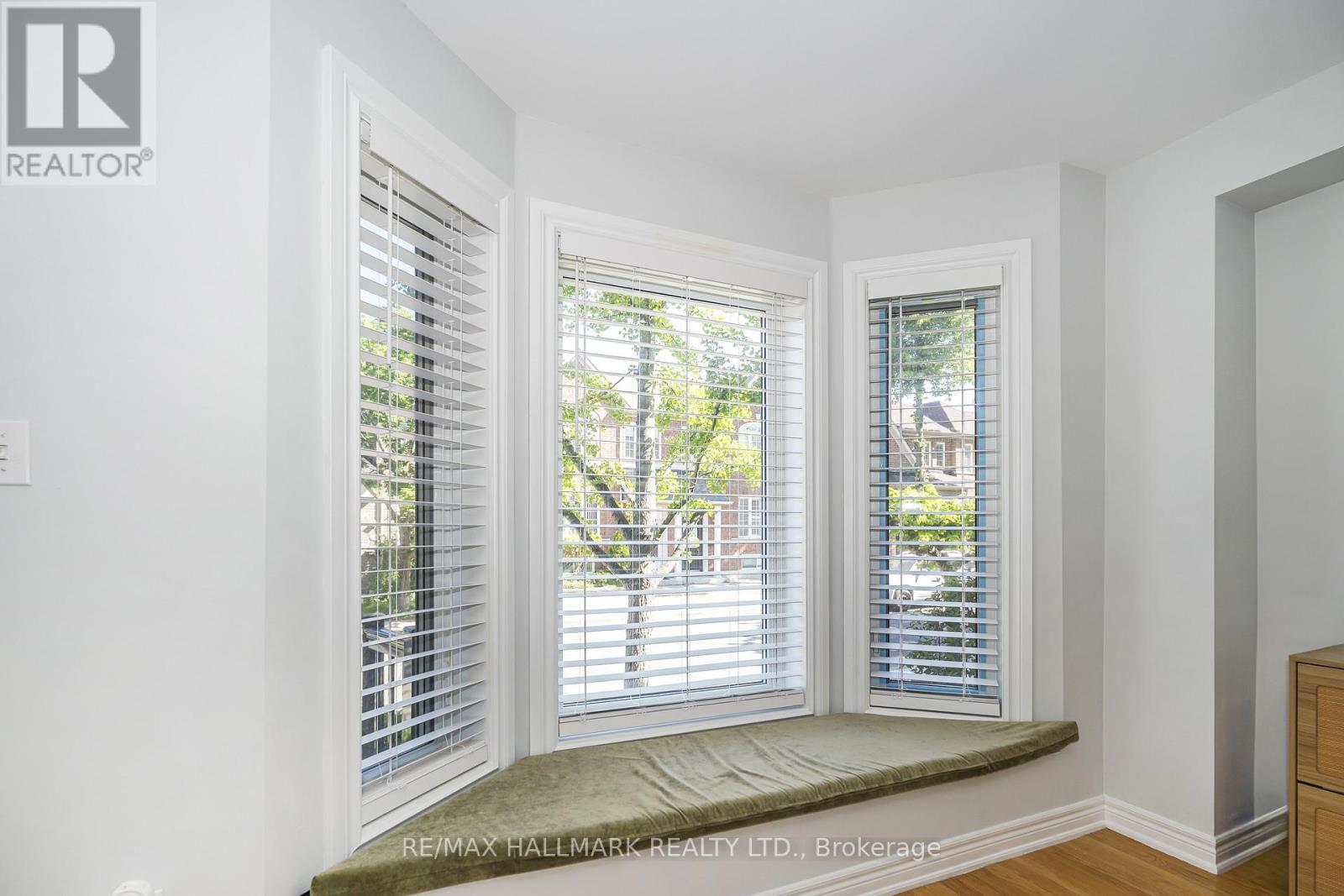Main/base - 125 Viella Street, Toronto, Ontario  M6N 5C7 - Photo 6 - W13432272