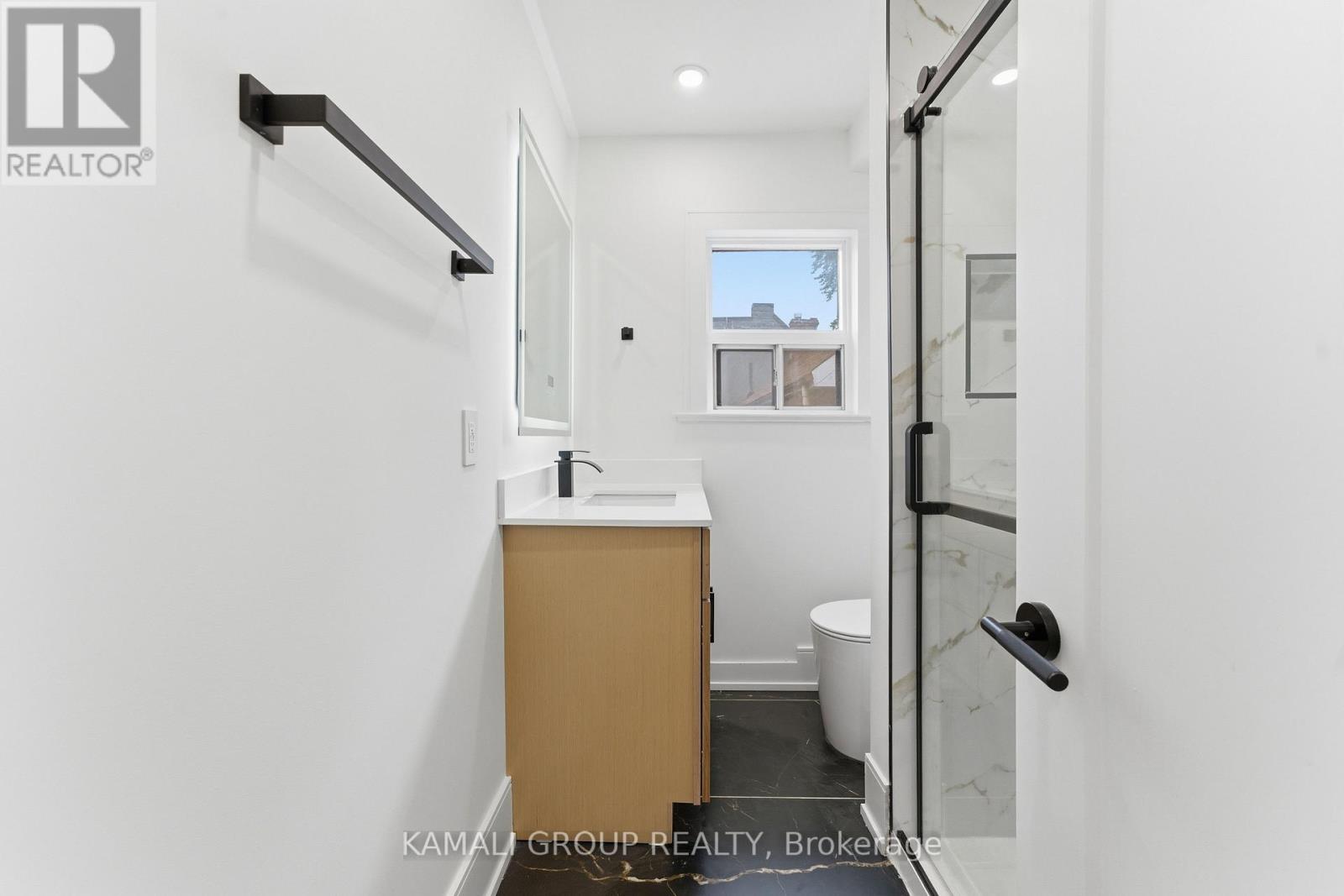 Main & Upper - 154 Wallace Avenue, Toronto, Ontario  M6H 1V2 - Photo 22 - W13432294