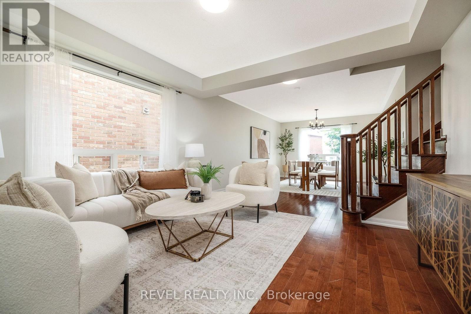 918 Hepburn Road, Milton, Ontario  L9T 0L6 - Photo 4 - W13432324