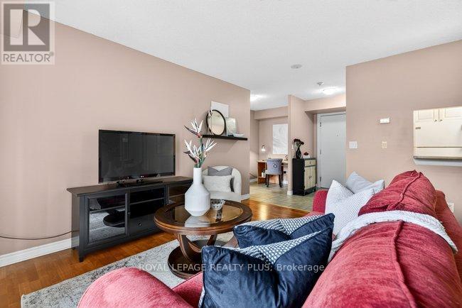 412 - 2088 Lawrence Avenue W, Toronto, Ontario  M9N 3Z9 - Photo 12 - W13432368