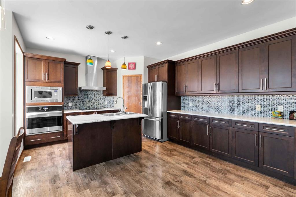 1008 Royse Avenue, Winnipeg, Manitoba  R3T 1V5 - Photo 7 - 202613459