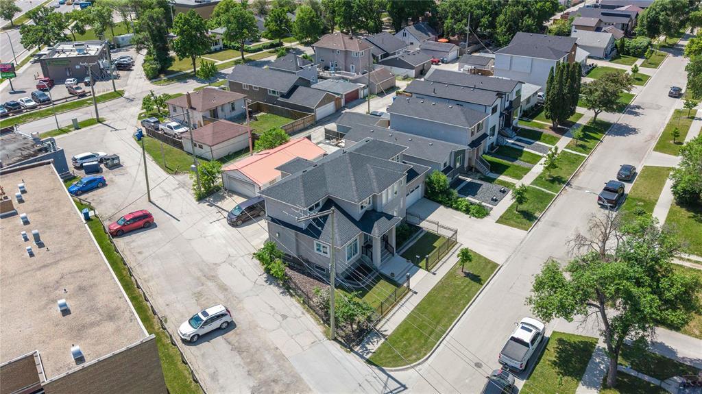 1008 Royse Avenue, Winnipeg, Manitoba  R3T 1V5 - Photo 35 - 202613459