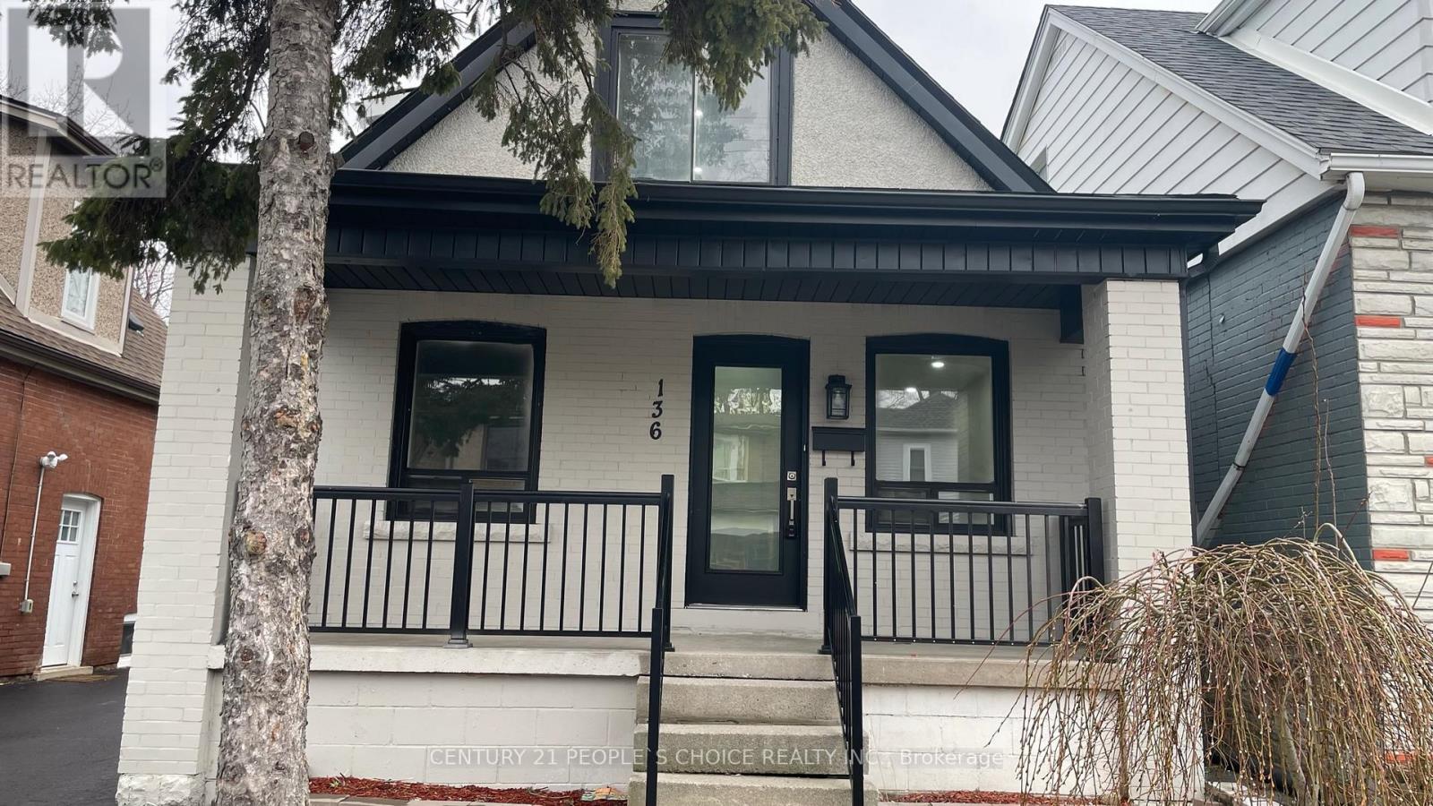 136 Edgemont Street N, Hamilton, Ontario  L8H 4E1 - Photo 1 - X13432268