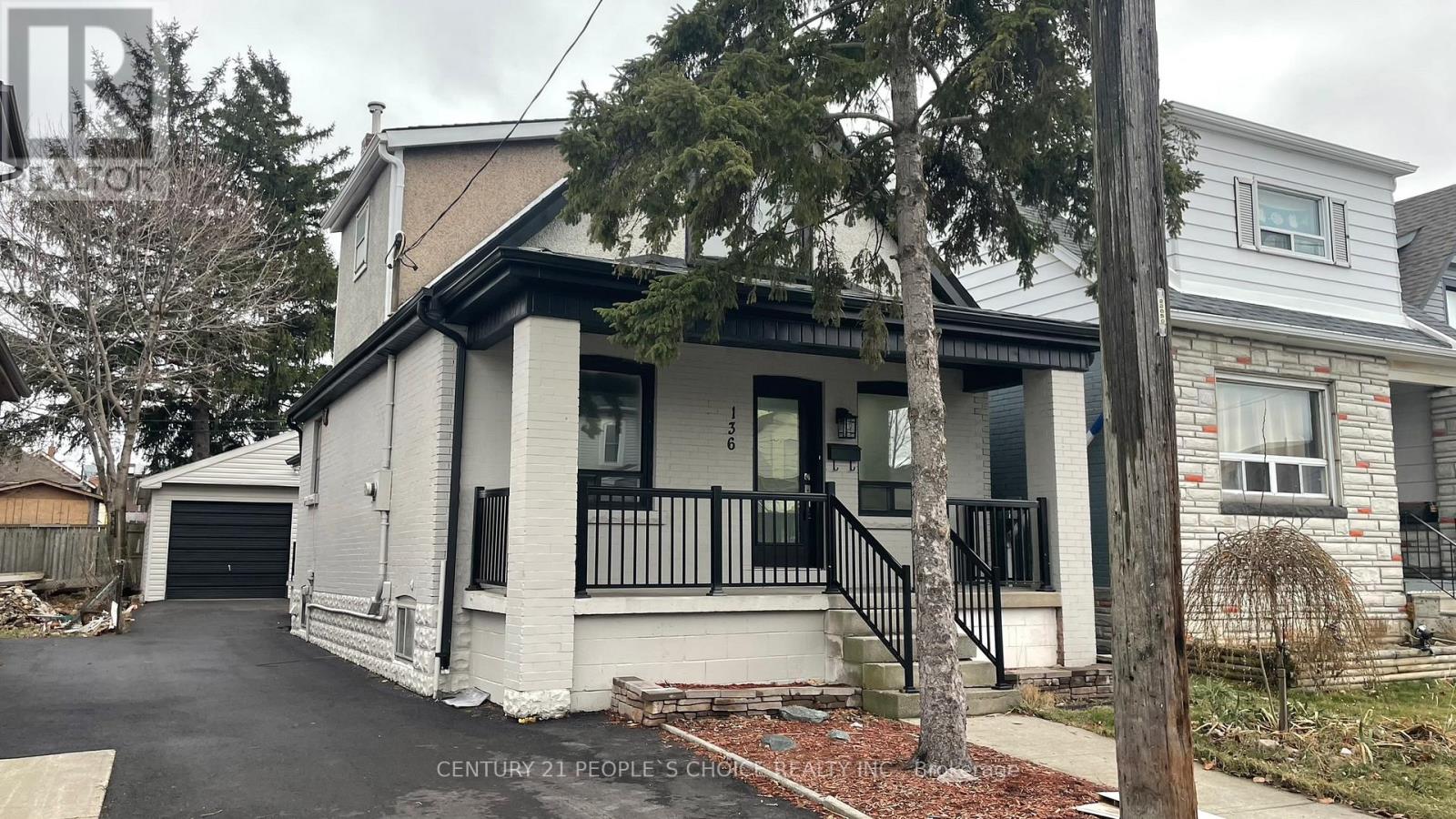 136 Edgemont Street N, Hamilton, Ontario  L8H 4E1 - Photo 3 - X13432268