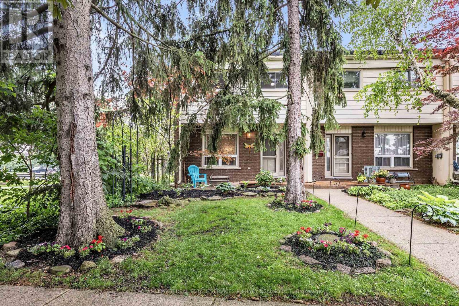 12 - 199 York Road, Hamilton, Ontario  L9H 1M9 - Photo 2 - X13432300