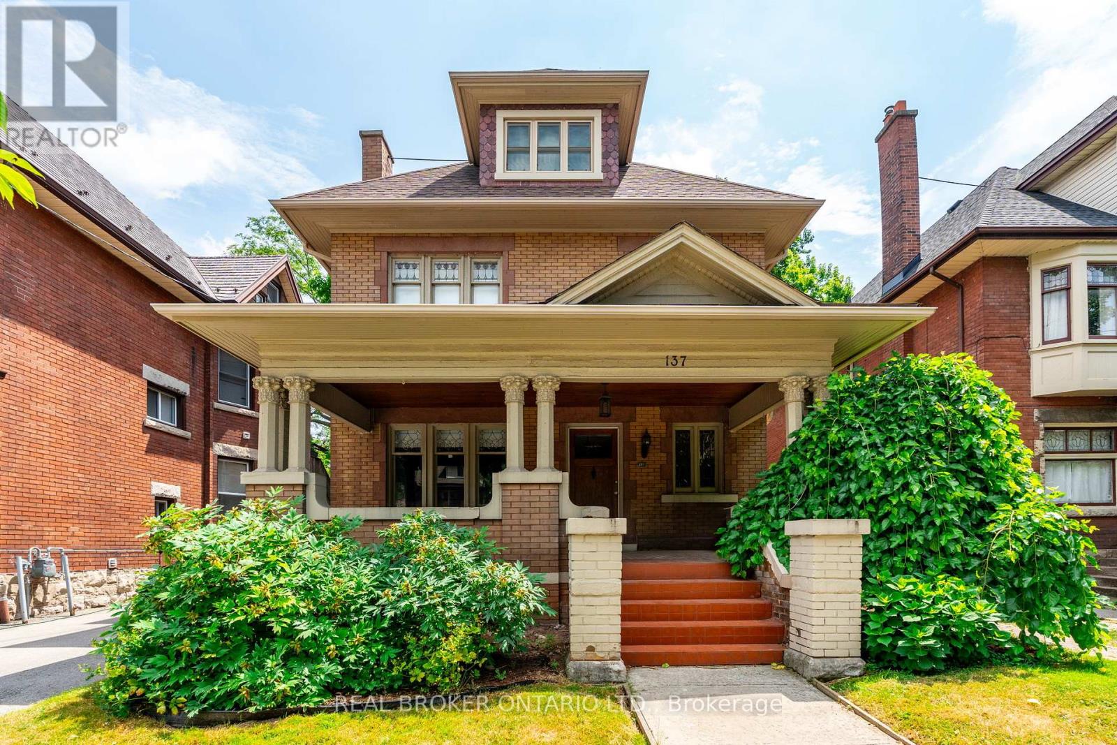 137 SHERMAN AVENUE S, Hamilton, Ontario