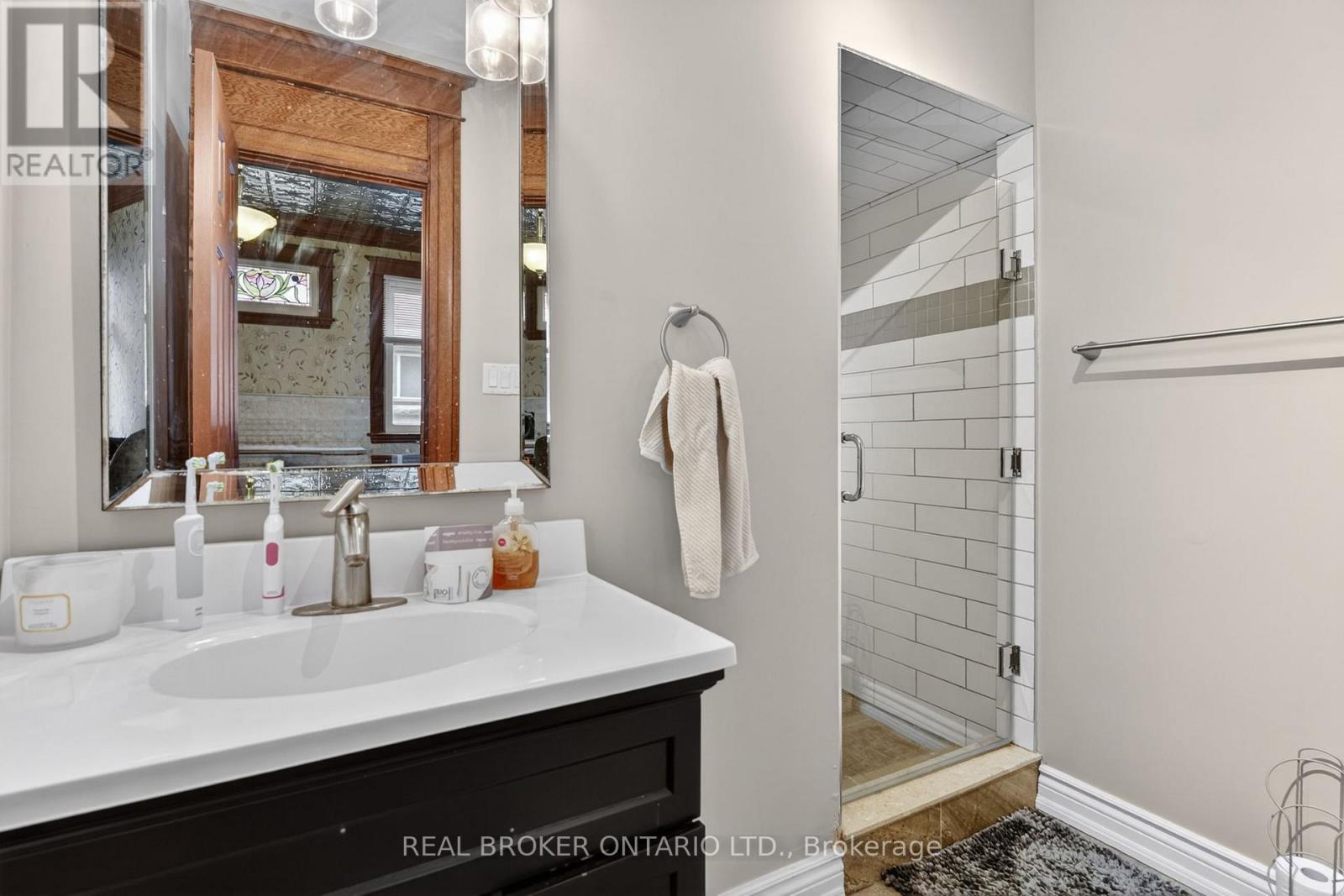137 Sherman Avenue S, Hamilton, Ontario  L8M 2R1 - Photo 11 - X13432310
