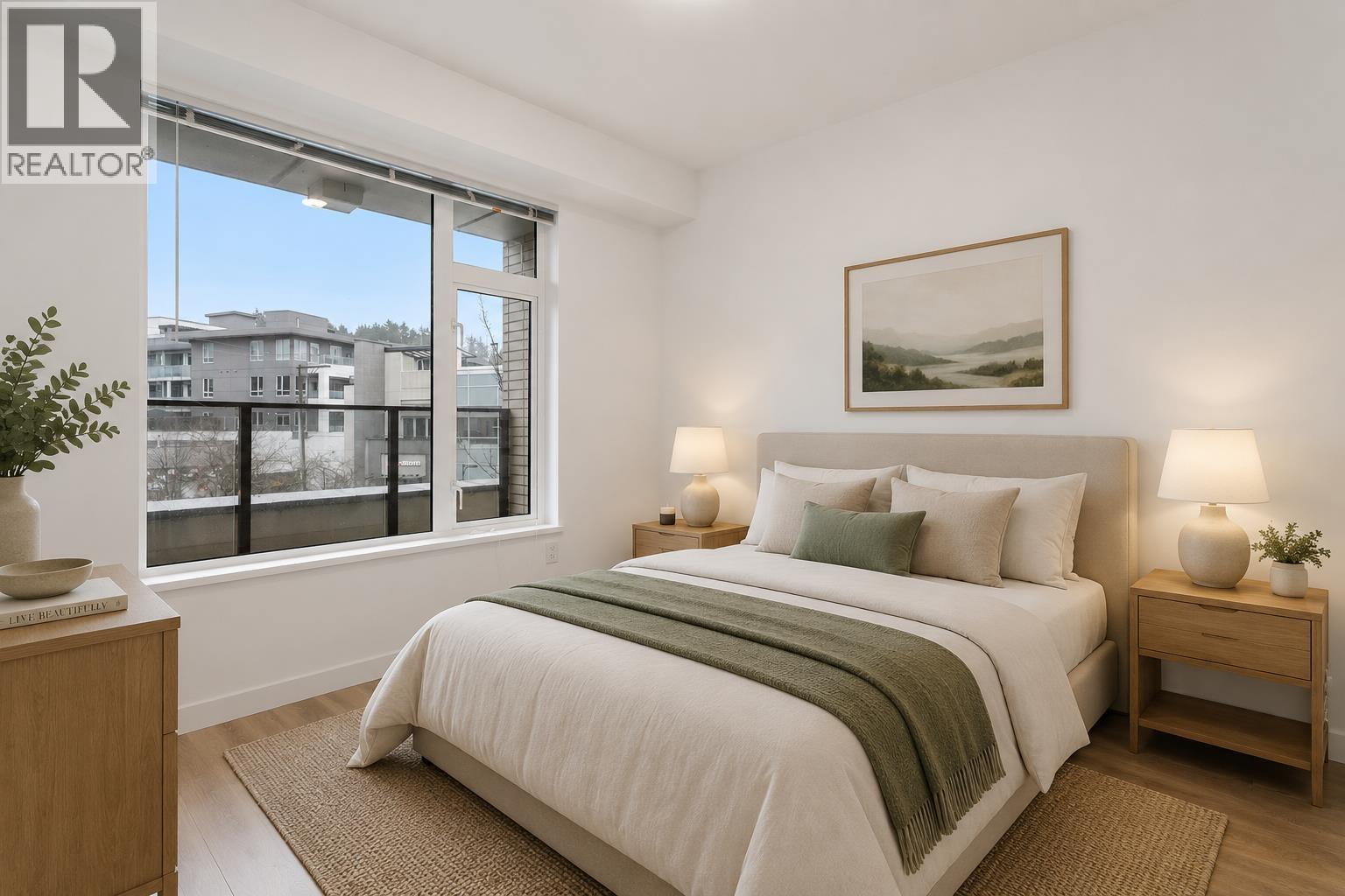 201 725 Marine Drive, North Vancouver, British Columbia V7M 0G2 - Photo 5 - R3117225