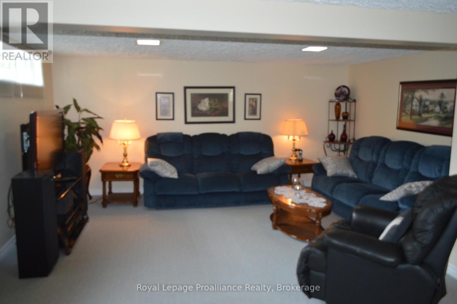 9 Austin Street, Quinte West, Ontario  K8V 1Z2 - Photo 19 - X13432702