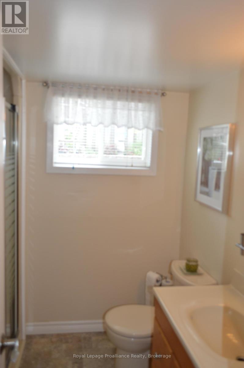 9 Austin Street, Quinte West, Ontario  K8V 1Z2 - Photo 27 - X13432702
