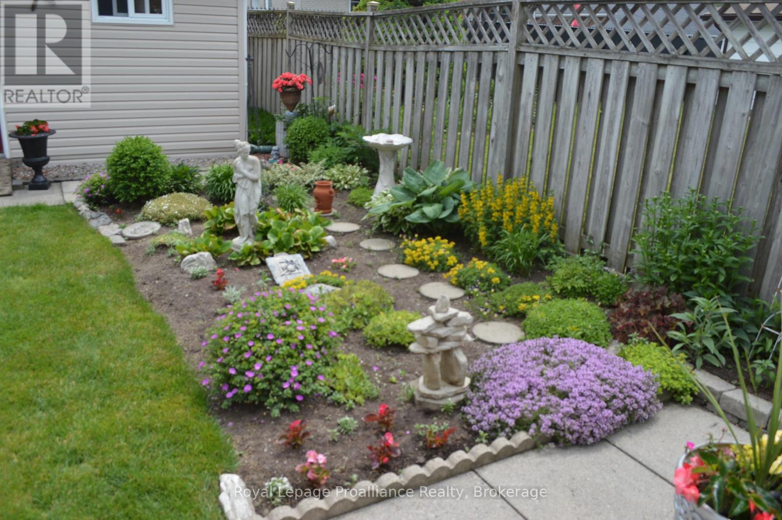 9 Austin Street, Quinte West, Ontario  K8V 1Z2 - Photo 30 - X13432702