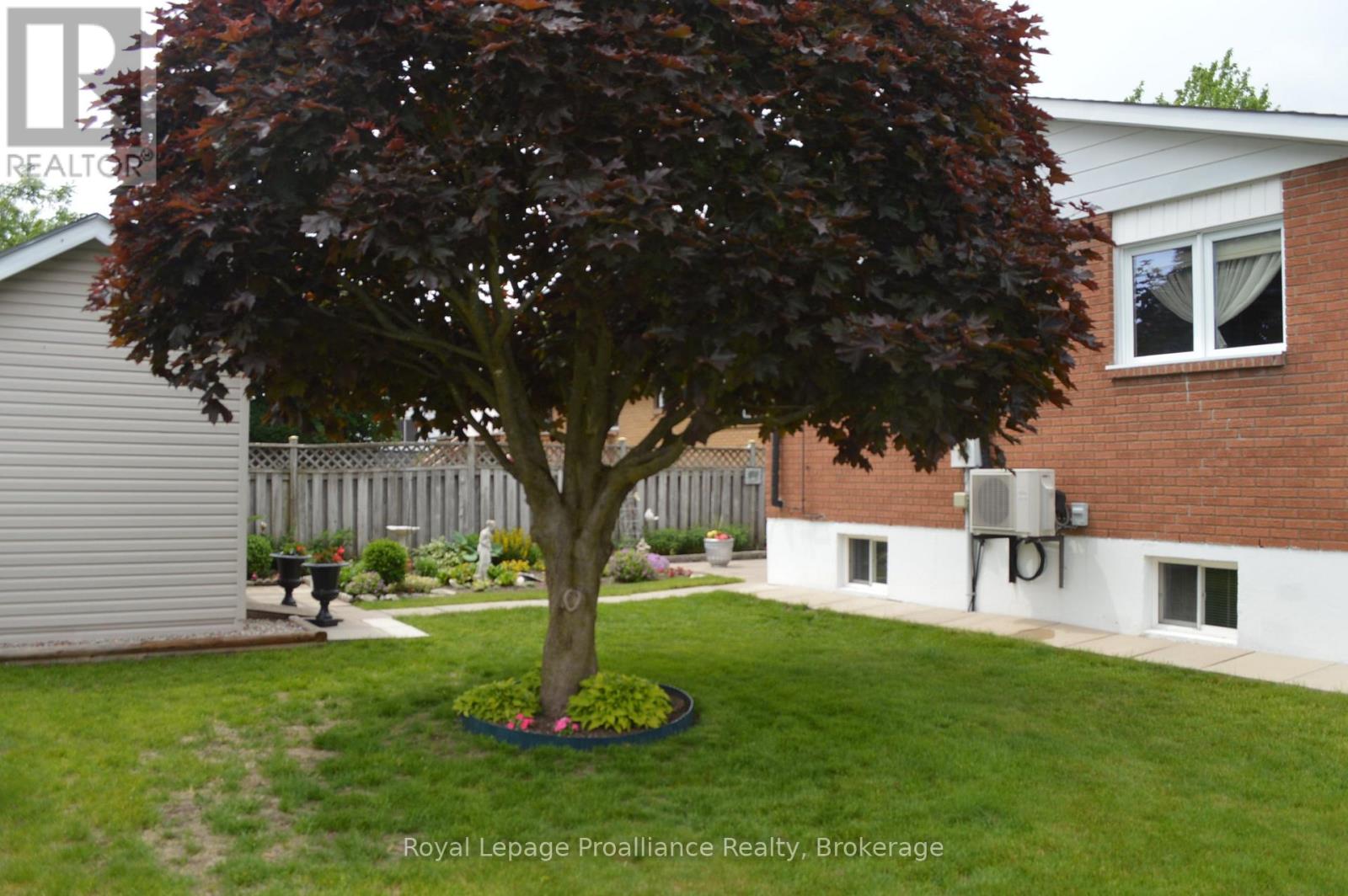 9 Austin Street, Quinte West, Ontario  K8V 1Z2 - Photo 36 - X13432702