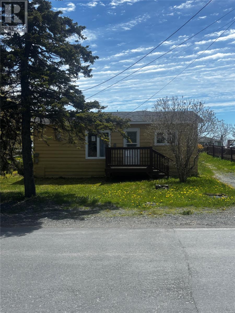 211-213 Country Road, Bay Roberts, Newfoundland & Labrador