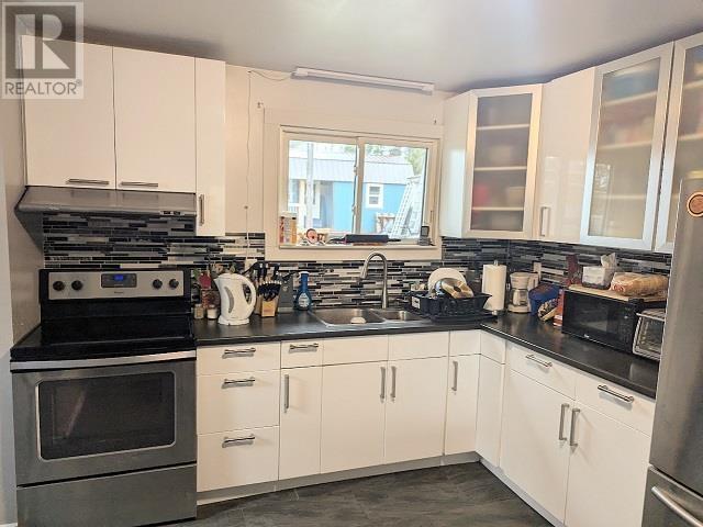 33 Victoria St N, Wabigoon, Ontario  P0V 2W0 - Photo 2 - TB2601106