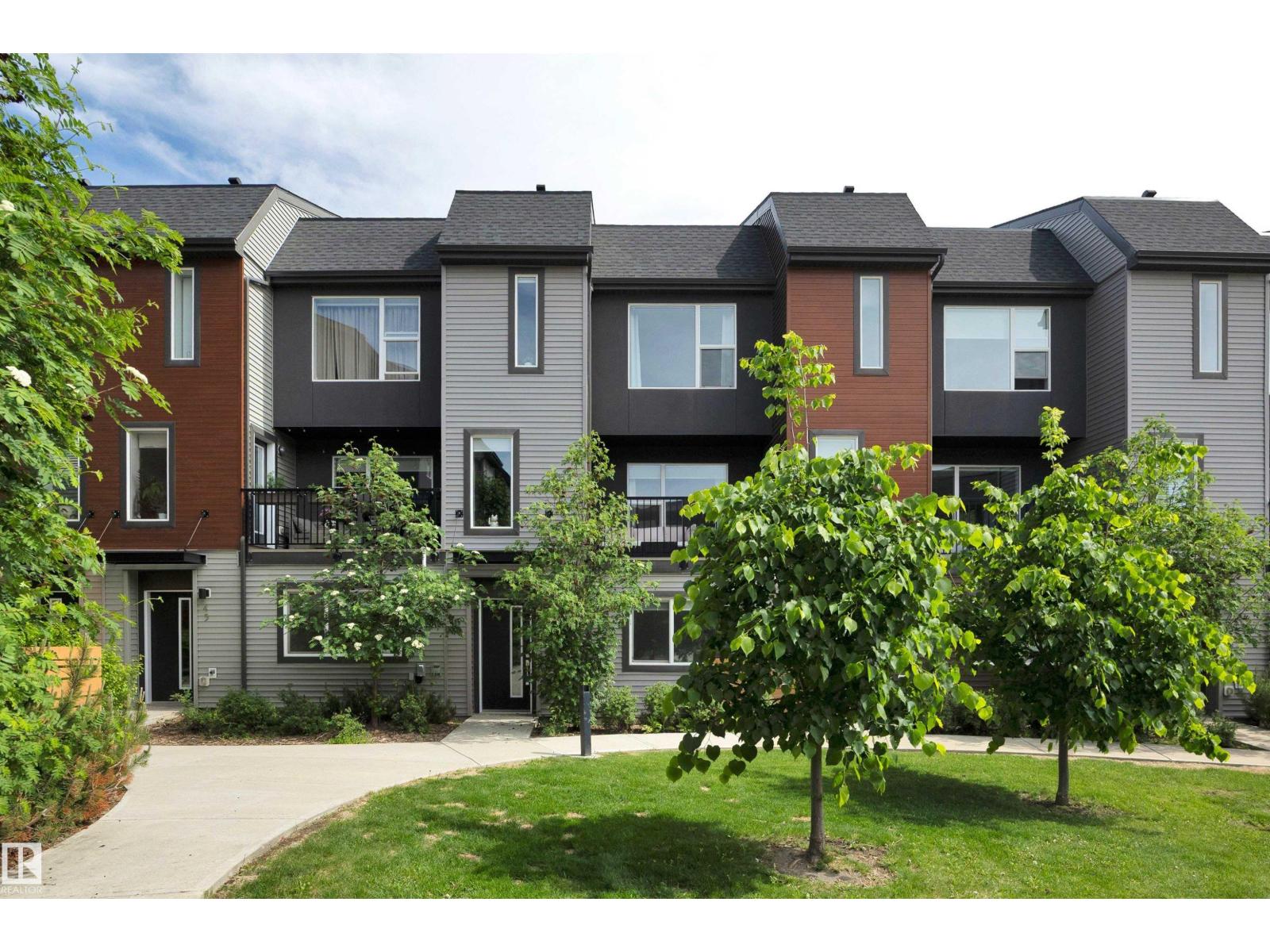 #46 1075 Rosenthal Bv NW, Edmonton, Alberta  T5T 7G5 - Photo 3 - E4493057
