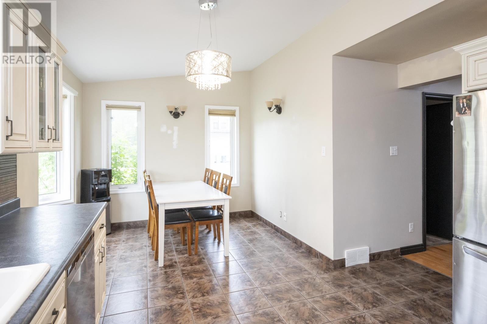 3408 Rosslyn Rd, Rosslyn, Ontario  P7K 0P8 - Photo 6 - TB2601463