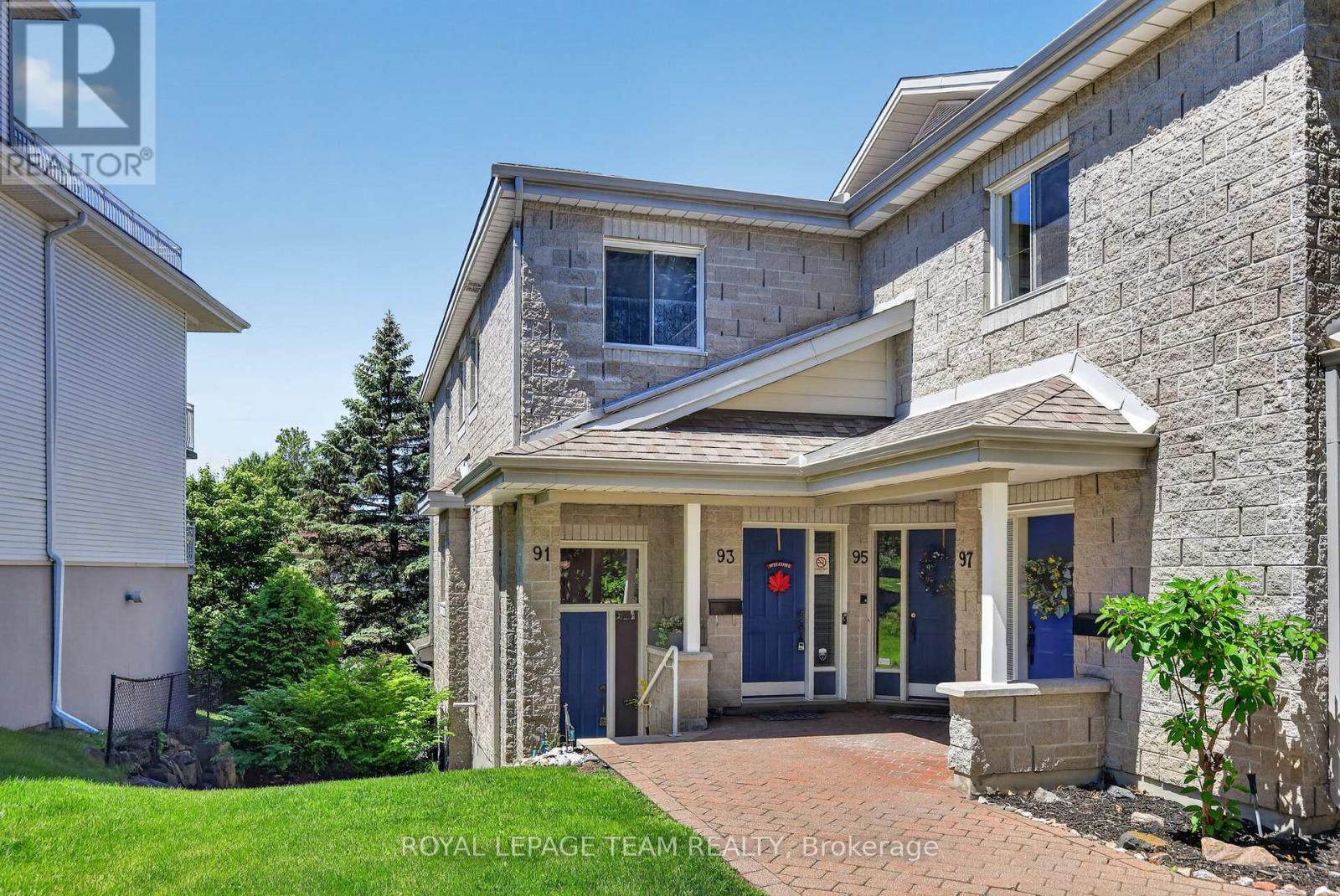 91 ROBSON COURT, Ottawa, Ontario