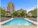 1075 Sunset Drive Unit# 401, Kelowna, BC V1Y 9Y9