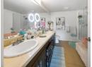 1075 Sunset Drive Unit# 401, Kelowna, BC V1Y 9Y9