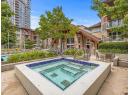 1075 Sunset Drive Unit# 401, Kelowna, BC V1Y 9Y9
