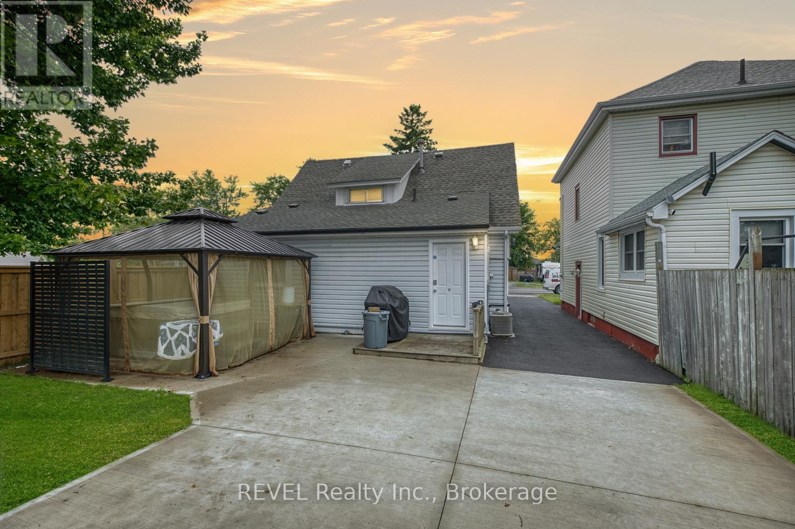35 Humboldt Parkway, Port Colborne, Ontario  L3K 2H1 - Photo 10 - X13432430